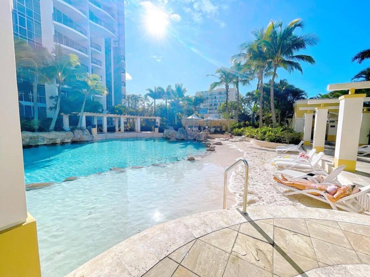 Prime Location 2bd Serviced At Surfers Paradise *