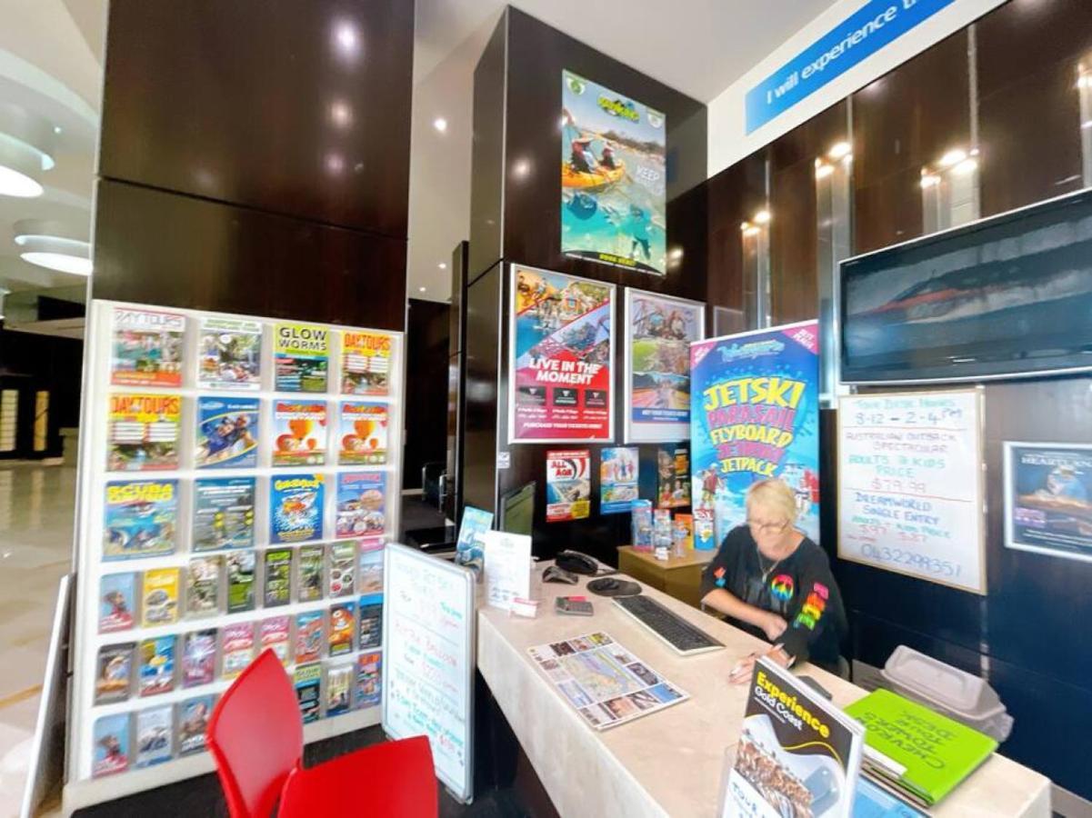 Prime Location 2bd Serviced At Surfers Paradise Apartment Gold Coast